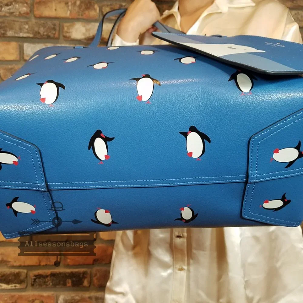 KATE SPADE ARCTIC FRIENDS PENGUIN LARGE REVERSIBLE TOTE W/WRISLET K4745 NWT $35 - Picture 5 of 9